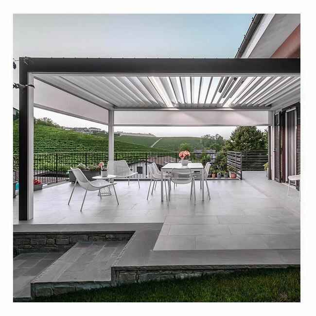 Bioclimatic Pergola in Canada